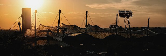 Why Choose Our Evening Courses? Why Choose Our Evening Courses?